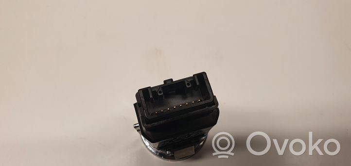 Toyota Corolla Verso AR10 Engine start stop button switch 6842G64B