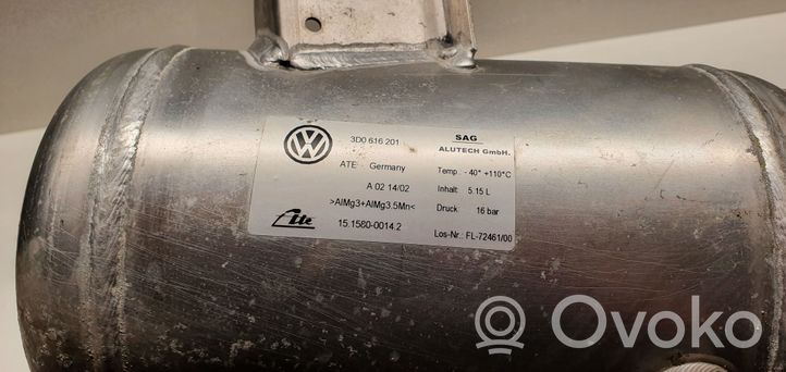 Volkswagen Phaeton Ilmajousituksen painesäiliö 3D0616201