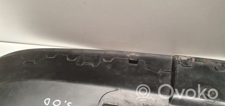 Porsche Cayenne (92A) Rivestimento della modanatura della chiusura del vano motore/cofano 7P5805806B