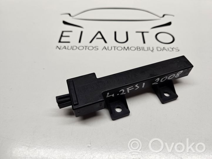 Audi Q7 4L Centralina/modulo keyless go 4F0907247A