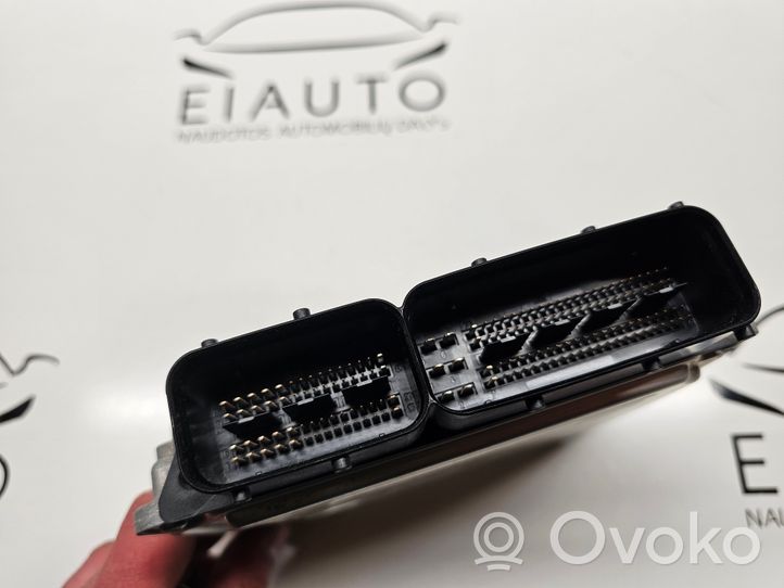 Volkswagen Touran I Sterownik / Moduł ECU 03G906021RN