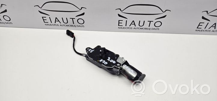 BMW X5 E70 Moteur ouverture de coffre 977706