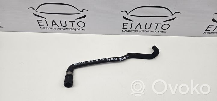 BMW X5 E70 Moottorin vesijäähdytyksen putki/letku 7536235