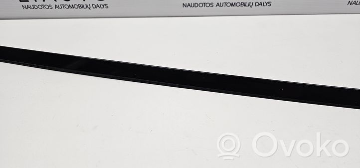 BMW X5 E70 Windshield trim 