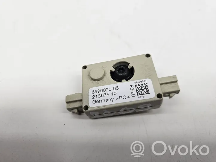 BMW X6 E71 Antennenverstärker Signalverstärker 6990090