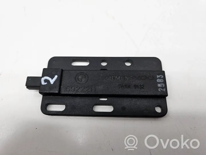 BMW X6 E71 Beraktės sistemos KESSY (keyless) valdymo blokas/ modulis 6922211