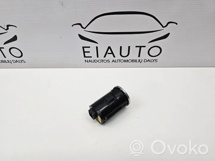 Mazda 6 Interruttore a pulsante start e stop motore GKL1663S0A