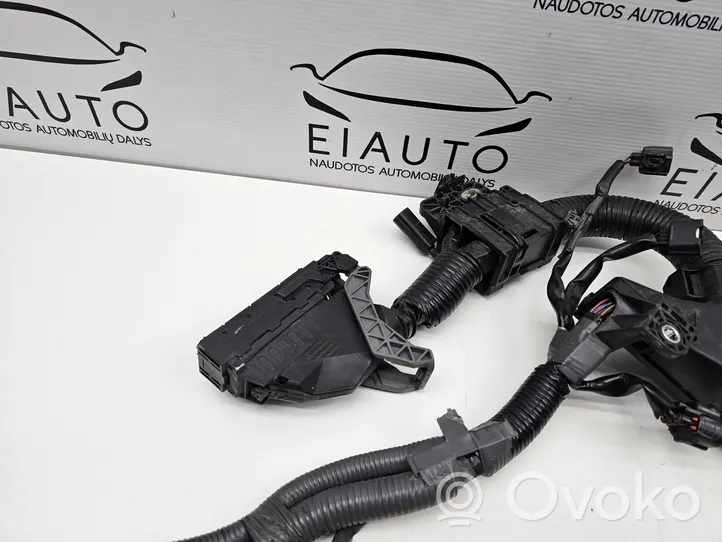 Mazda 6 Faisceau de câblage pour moteur GKL167020A