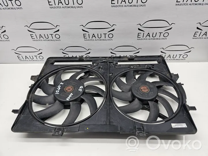 Audi Q5 SQ5 Ventilatore di raffreddamento elettrico del radiatore 8K0121003M