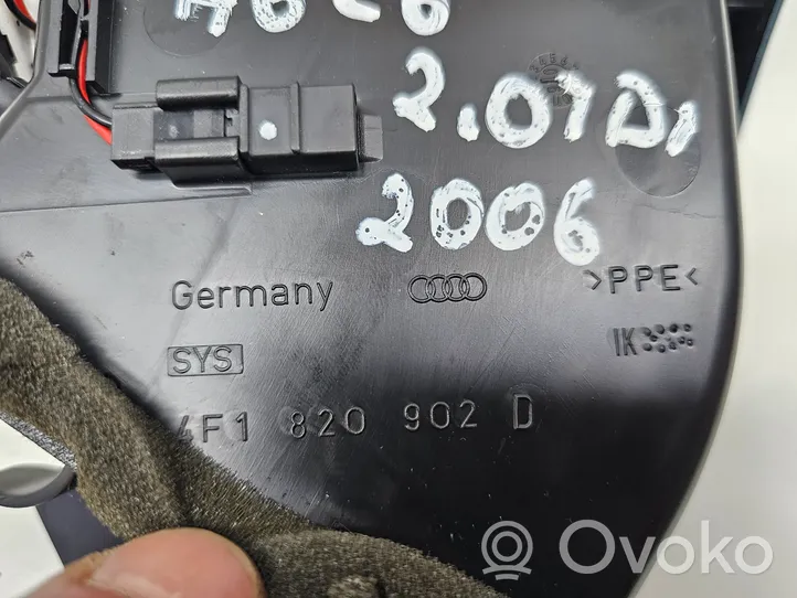 Audi A6 S6 C6 4F Boczna kratka nawiewu deski rozdzielczej 4F1820902D