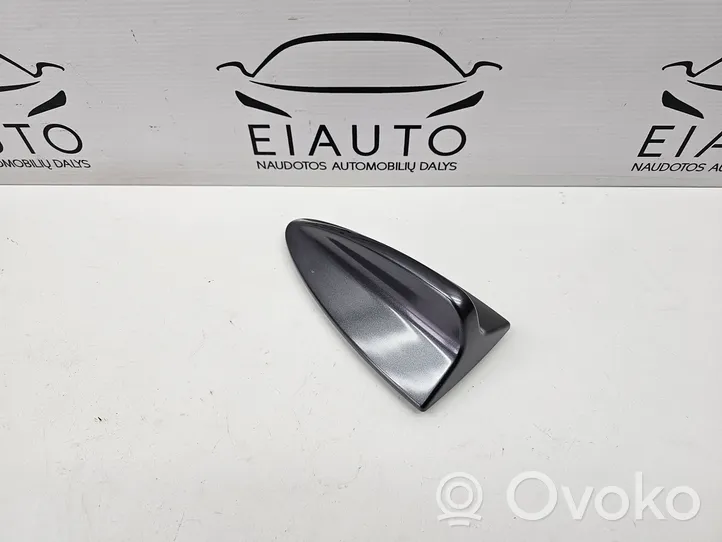 BMW 3 E90 E91 Cache enjoliveur d'antenne de toit (GPS) 6942272