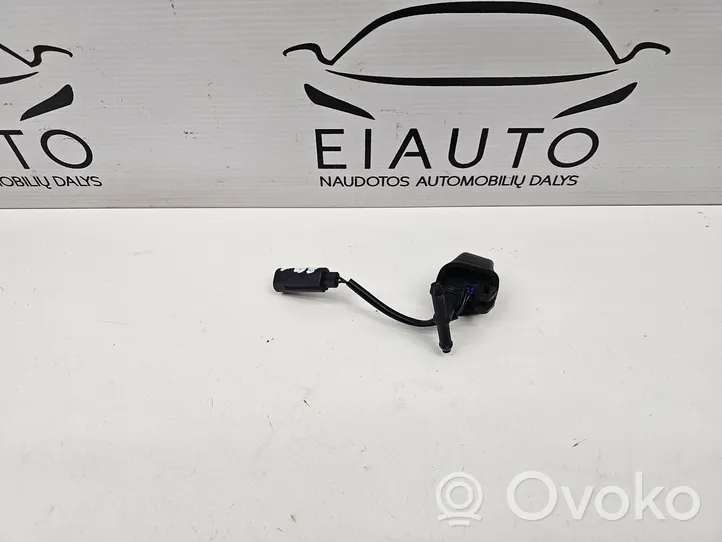 BMW 3 E90 E91 Buse de lave-glace 7131299