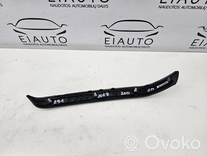 BMW 3 E90 E91 Aizmugurē durvju dekoratīvā apdare (moldings) 6982474