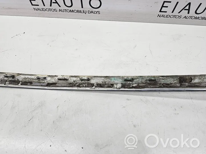 Mercedes-Benz E W212 Rivestimento portellone A2127430082