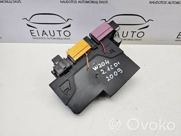 Mercedes-Benz C W204 Set scatola dei fusibili 2049001002