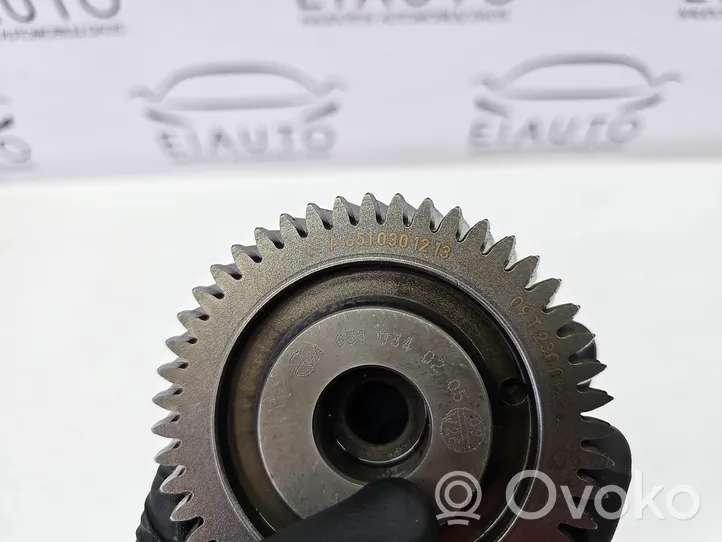 Mercedes-Benz C W204 Timing chain sprocket A6510301213