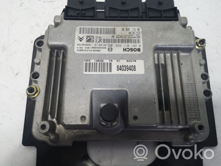 Peugeot 307 Variklio valdymo blokas 0281011629