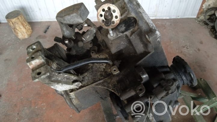 Volkswagen Bora Manual 5 speed gearbox 