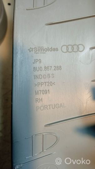 Audi Q3 8U C-pilarin verhoilu 