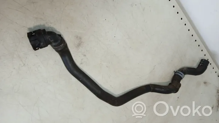 Audi Q3 8U Engine coolant pipe/hose 