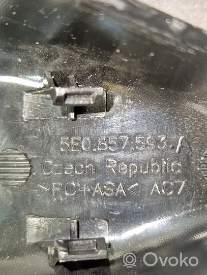 Skoda Octavia Mk3 (5E) Wykończenie lusterka wstecznego 5E0857593A
