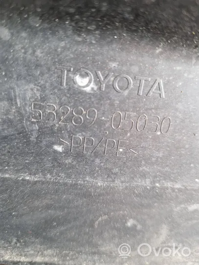Toyota Avensis T270 Jäähdyttimen lista 5328905030