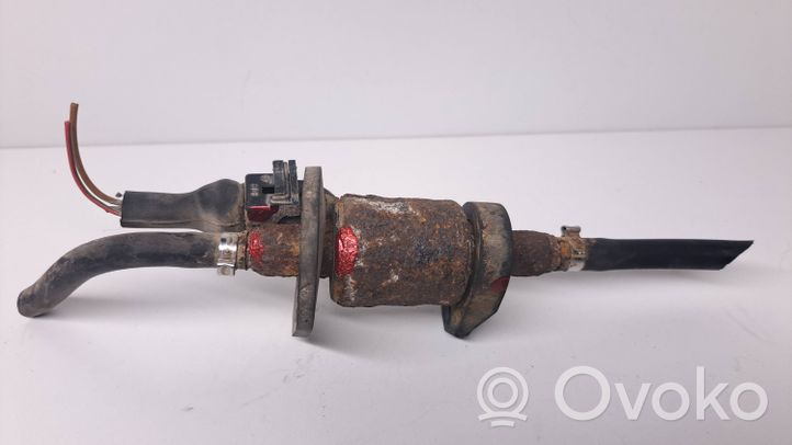 Audi A6 S6 C5 4B Pompe à carburant Webasto 89372A