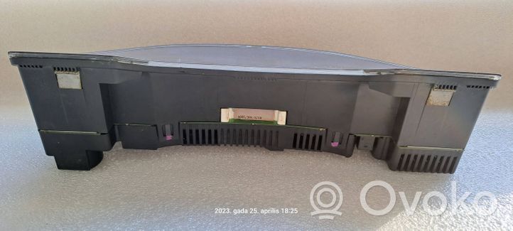 Audi A8 S8 D2 4D Compteur de vitesse tableau de bord 4D0919033CA