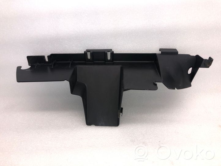 Volkswagen Touareg I Déflecteur d'air de radiateur de refroidissement 7L6121333D