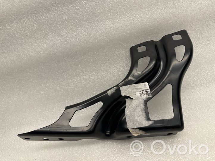 Audi Q3 8U Supporto di montaggio del parafango 8U0821136