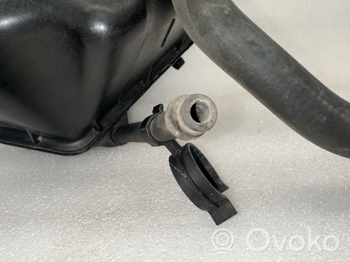 Volkswagen Touareg I Coolant expansion tank/reservoir 7L0121407E