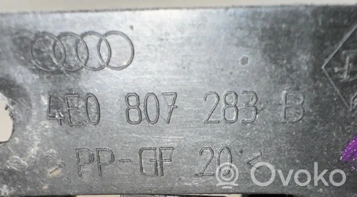 Audi Q7 4L Fender mounting bracket 4E0807283B