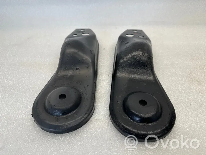 Audi A6 S6 C6 4F Autres pièces de suspension arrière 4F0505220B