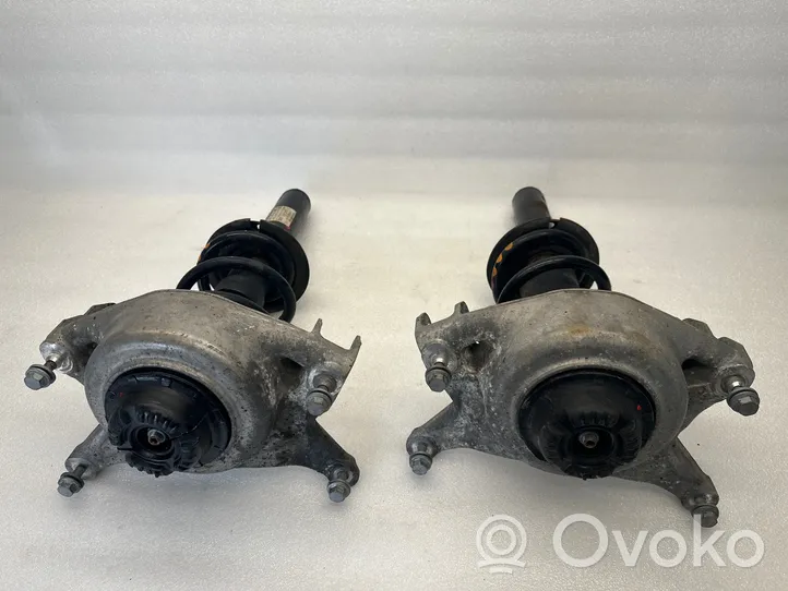 Audi A5 8T 8F Передний амортизатор 8T0413031Q