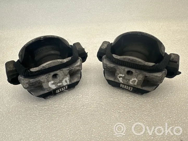 Audi A8 S8 D3 4E Supporto di montaggio del motore 4E0399151AP