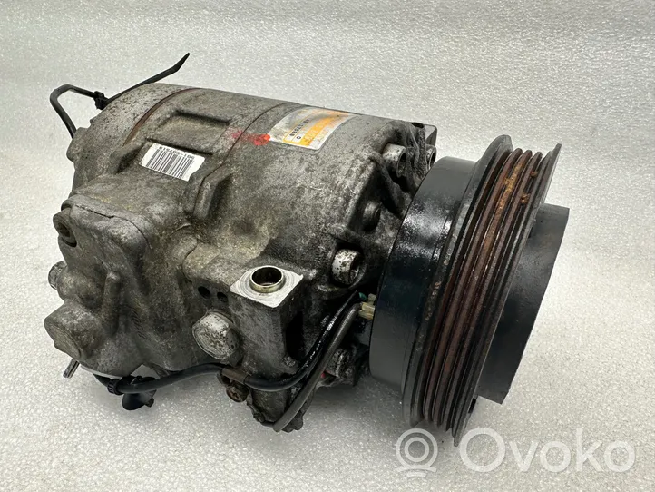 Volkswagen PASSAT B5.5 Oro kondicionieriaus kompresorius (siurblys) 8D0260808