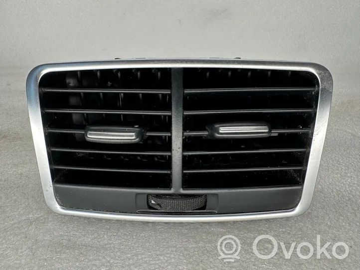 Audi A6 S6 C6 4F Rejilla de ventilación central del panel 4F0819203C