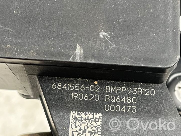 BMW X5 G05 Relais de contrôle de courant 6841556