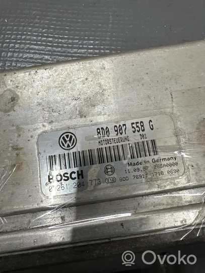 Volkswagen PASSAT B5 Sterownik / Moduł ECU 8D0907558G