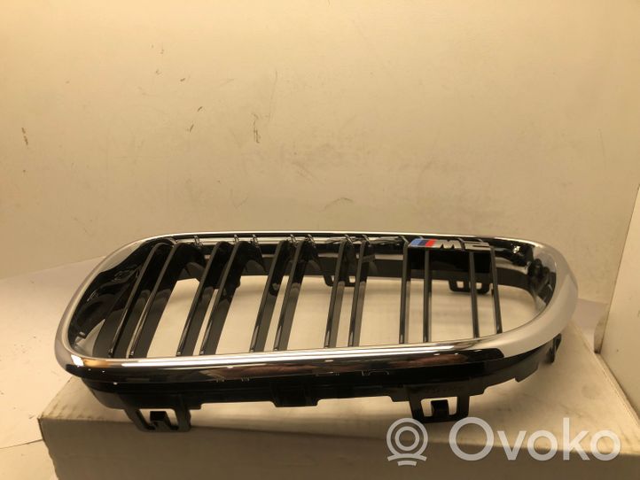 BMW M2 F87 Front bumper upper radiator grill 