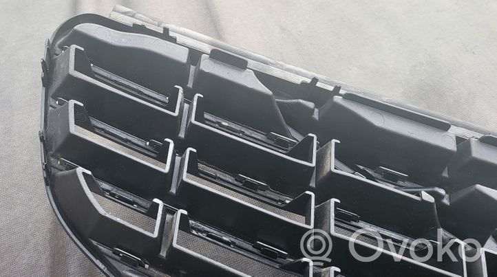Volvo XC60 Maskownica / Grill / Atrapa górna chłodnicy 313333841