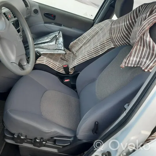Hyundai Matrix Fotel przedni kierowcy 