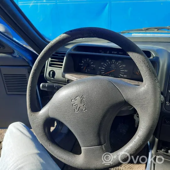 Peugeot 205 Volant 