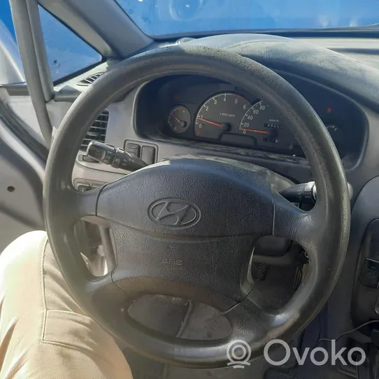 Hyundai Trajet Volant 