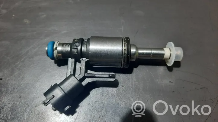 Citroen C4 II Picasso Injecteur de carburant 0261500