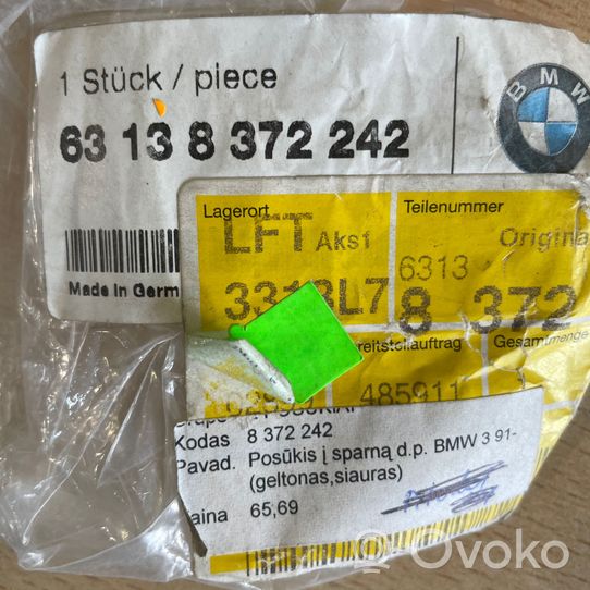 BMW 3 E36 Feu clignotant répétiteur d'aile avant 63138372242