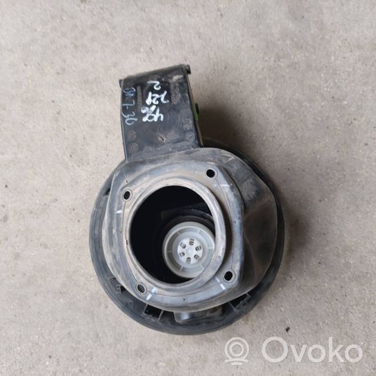 Subaru Outback (BS) Sportello del serbatoio del carburante 5147B000A