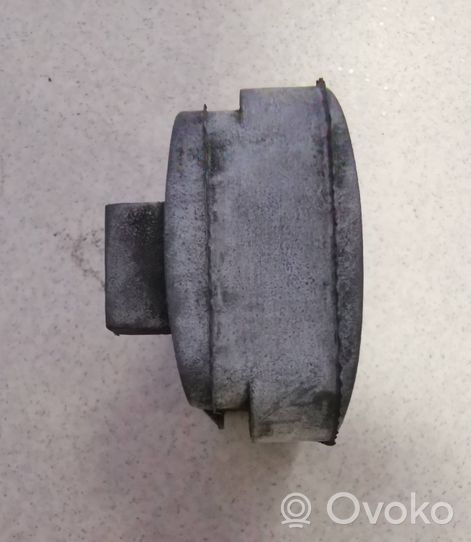 Audi A4 S4 B5 8D Staffa di montaggio del radiatore 8D0121276