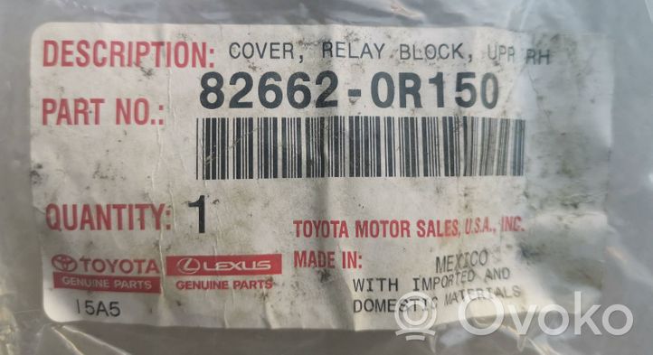 Toyota RAV 4 (XA40) Coperchio scatola dei fusibili 826620R150