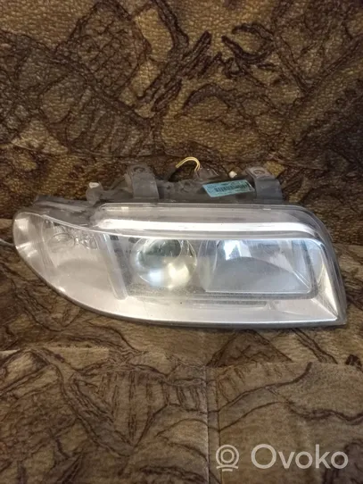 Audi A4 S4 B5 8D Lampa przednia 8D0941004AK